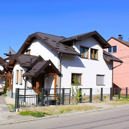 Svila Apartmani Bihać Dış mekan fotoğraf