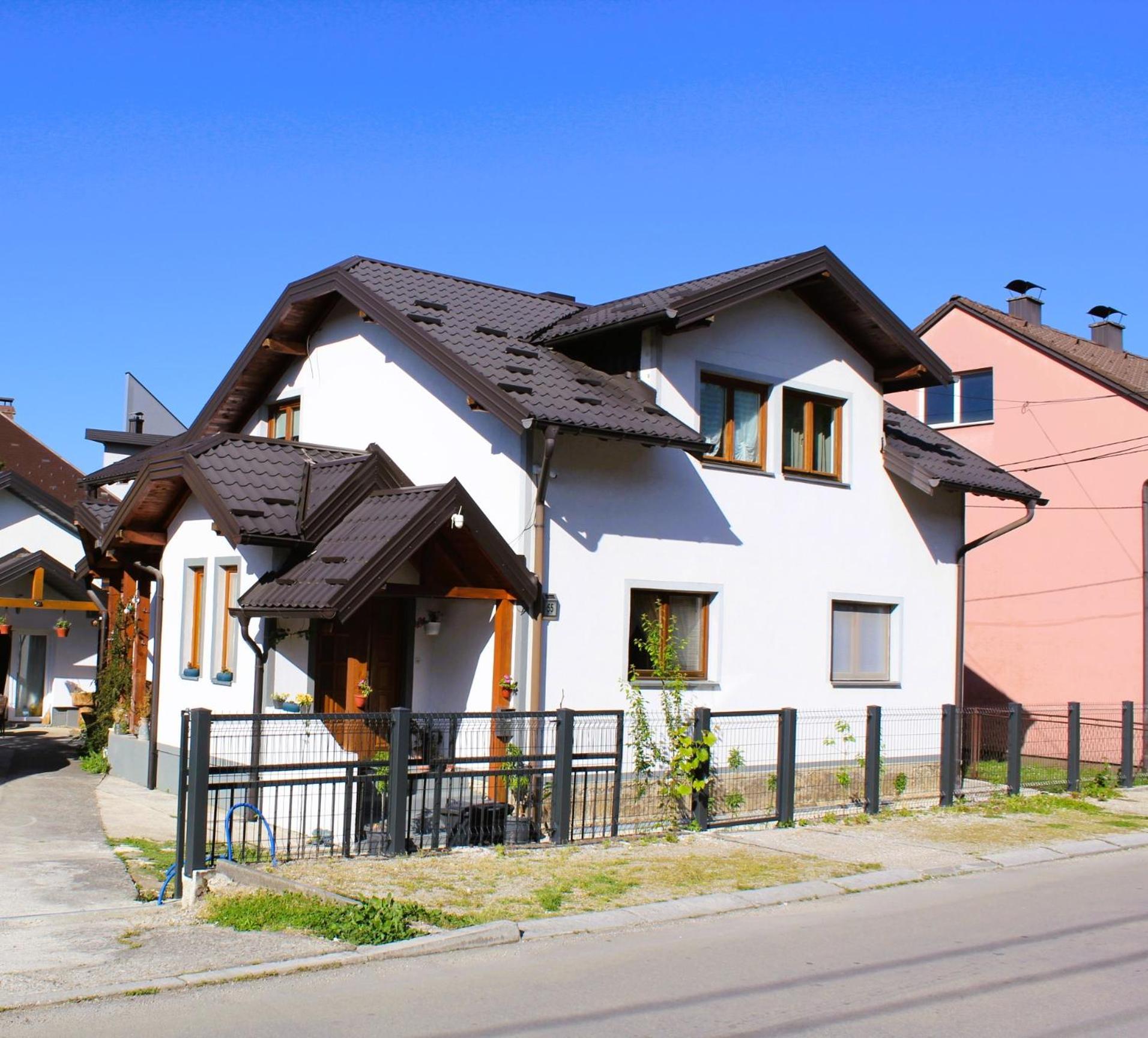 Svila Apartmani Bihać Dış mekan fotoğraf